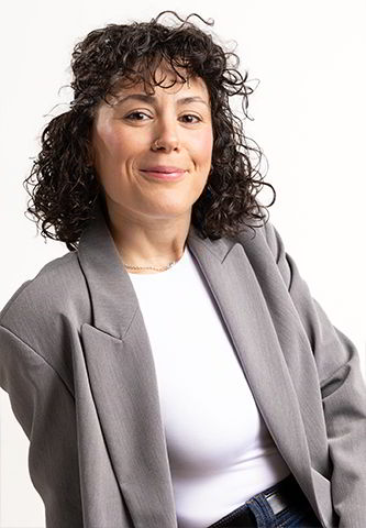 Profesora de apoyo escolar y terapeuta escolar